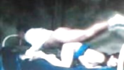 මම එලියට යන්න කලින් එකක් ඉක්මන් කරන්න